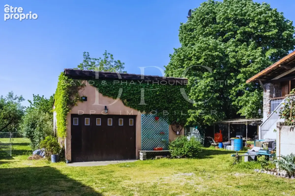 MARTRES TOLOSANE - Maison de Village - 96 m2 - 4 Pièces - terrain de 2700m2 avec dépendances - photo 8