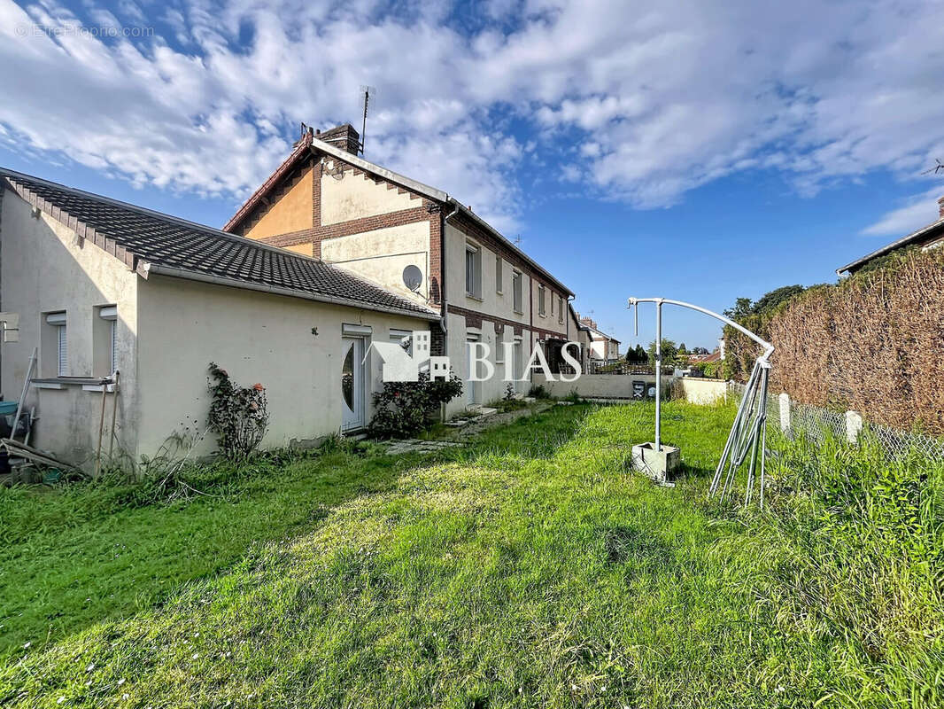 Maison à SAINT-PIERRE-LES-ELBEUF