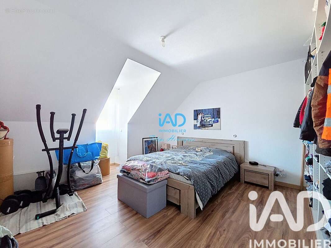 Maison 113 m² à Tournan-En-Brie  - photo 5