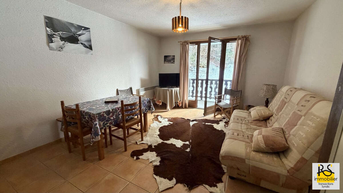 Appartement à ARACHES-LA-FRASSE