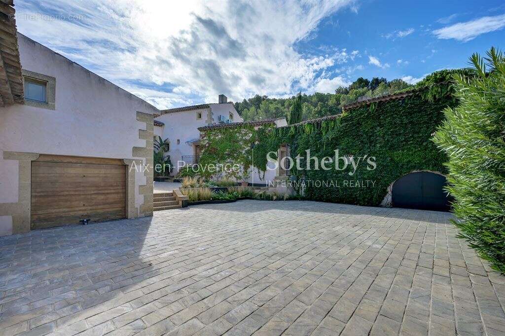 Maison à AIX-EN-PROVENCE