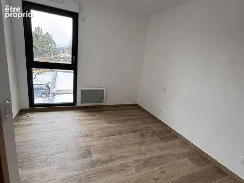 Appartement 98 m² à Les Angles  - photo 5