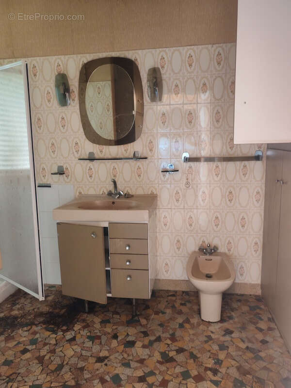Appartement à MAURS