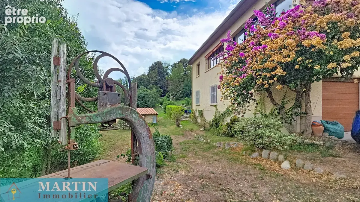 CÉRET   Villa traditionnelle avec vue, piscine et grand terrain - photo 36