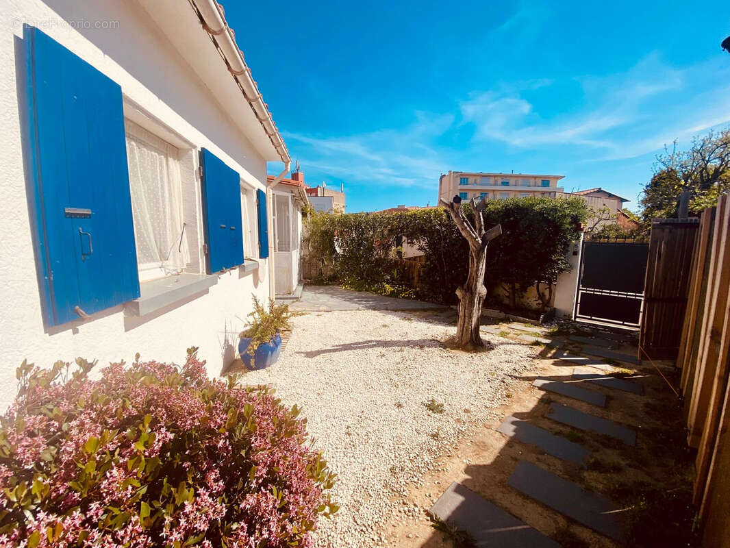 Maison à SAINT-CYPRIEN