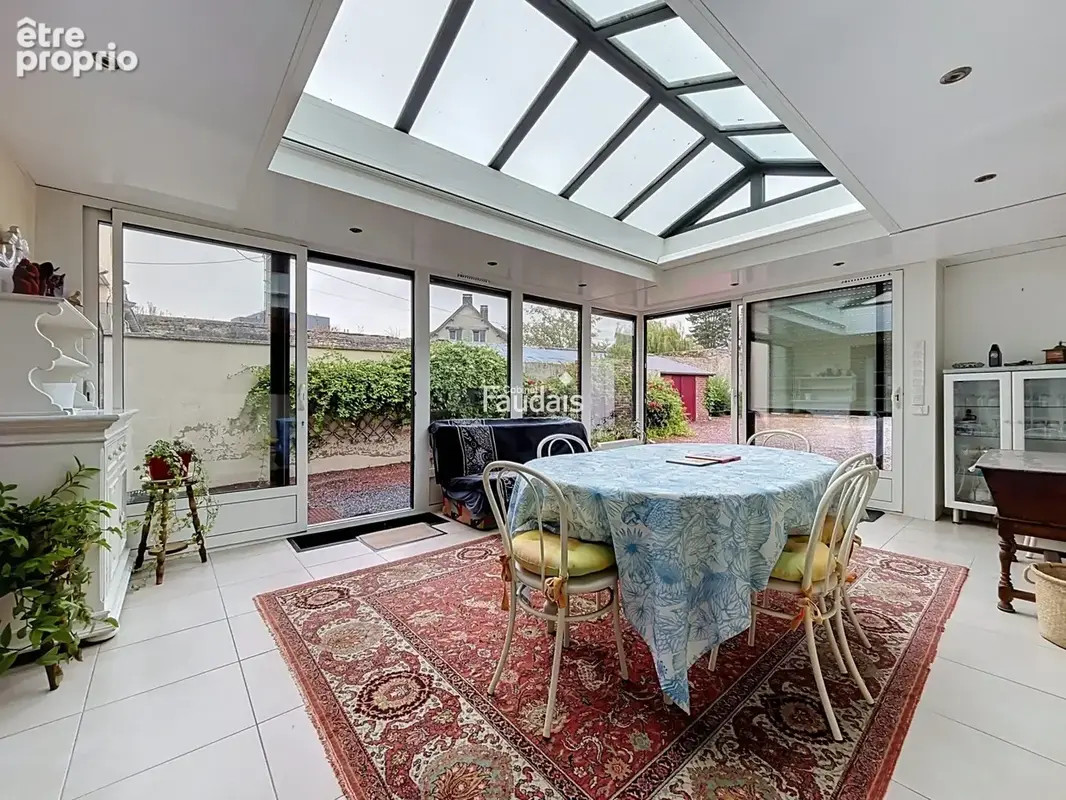 Maison 218 m² à Isigny-Sur-Mer  - photo 5
