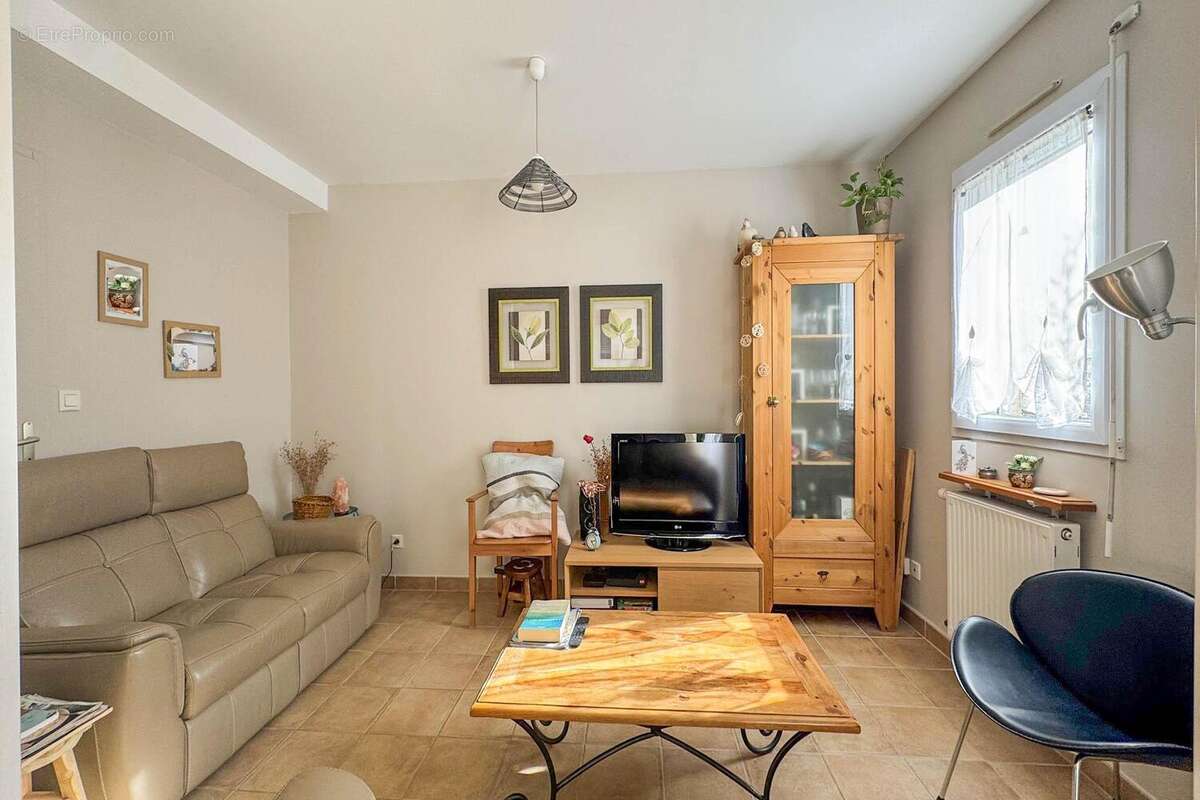 n°9 - Maison à SAINT-EGREVE