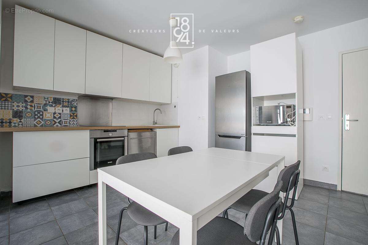 Appartement à MARSEILLE-10E