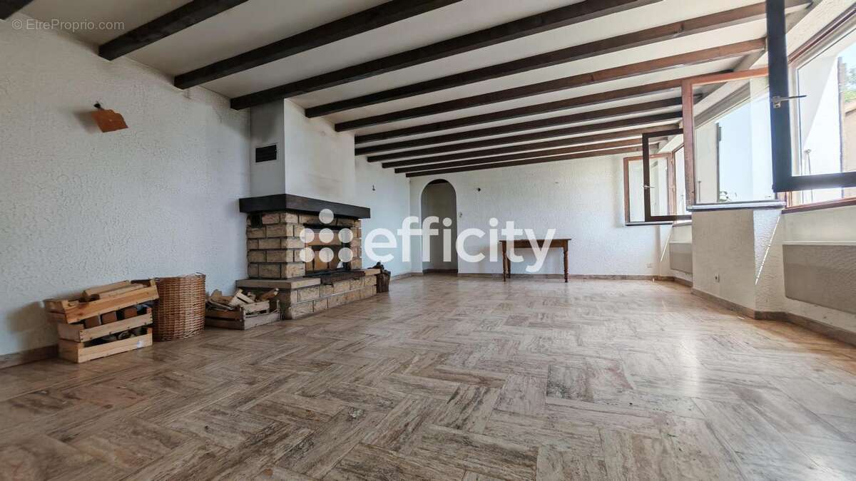 Maison 150 m² à Moirans  - photo 12