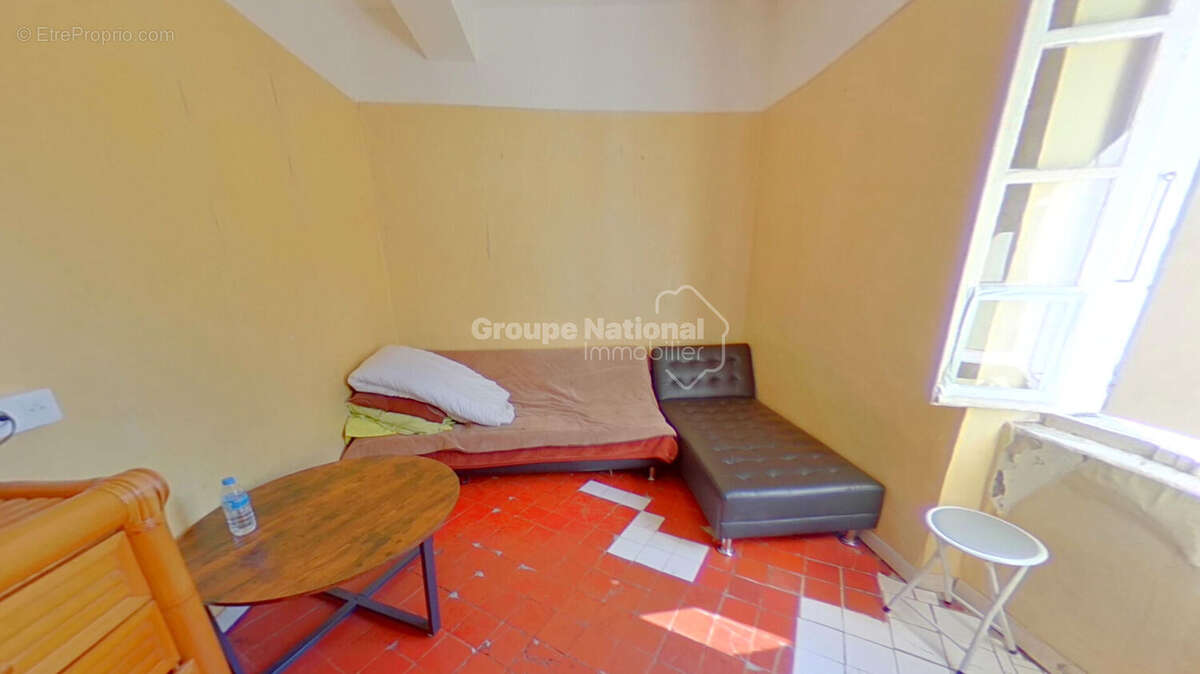 Maison à JONQUIERES