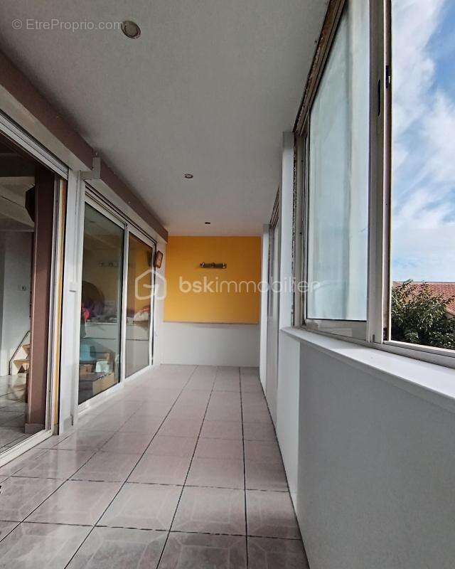 Appartement à VIAS