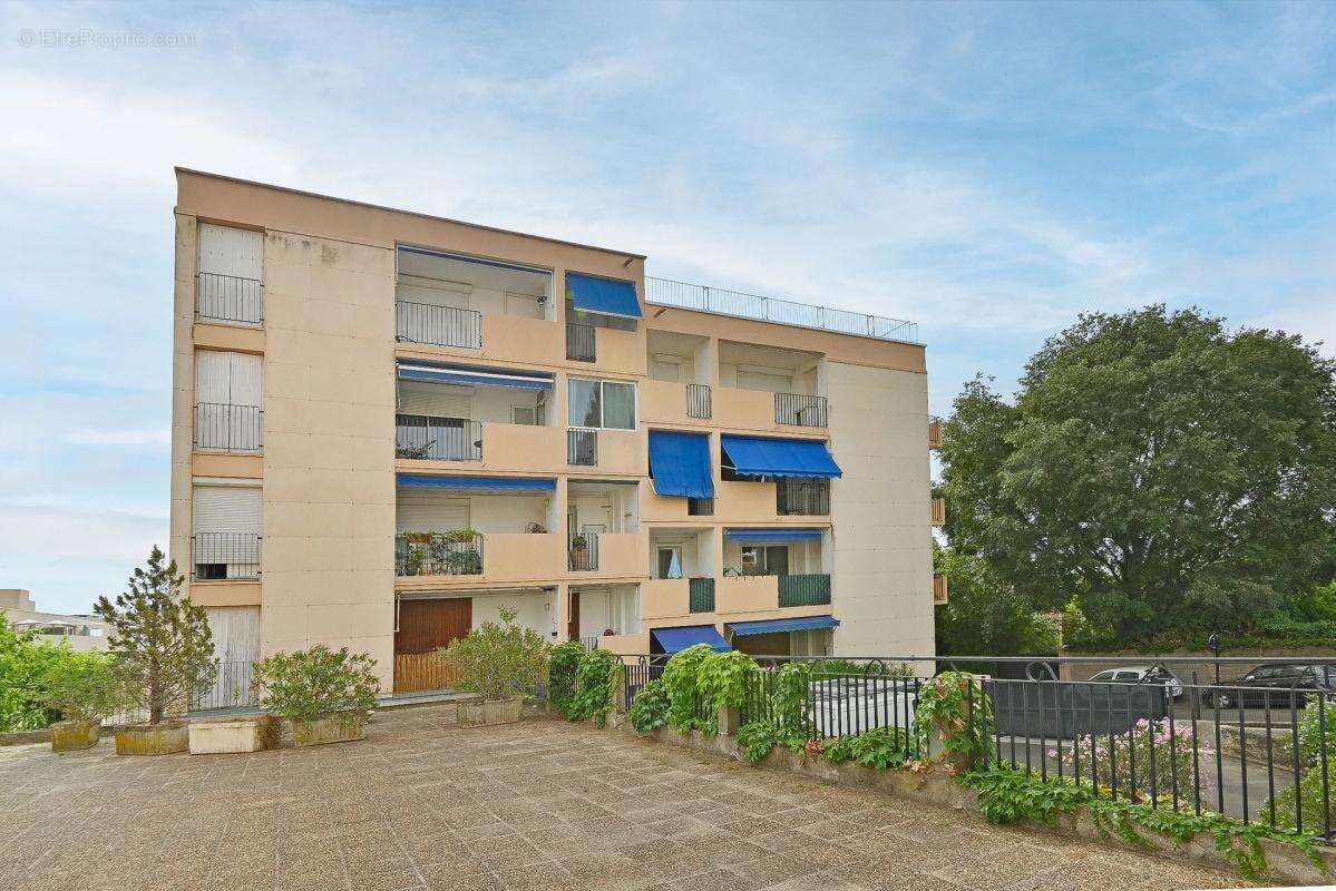 Appartement de 4 pièces de 87 m² à Nîmes - photo 12