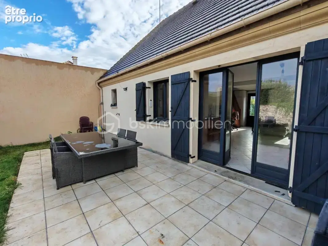 Maison de 118m² + dépendance de 39m² - photo 7