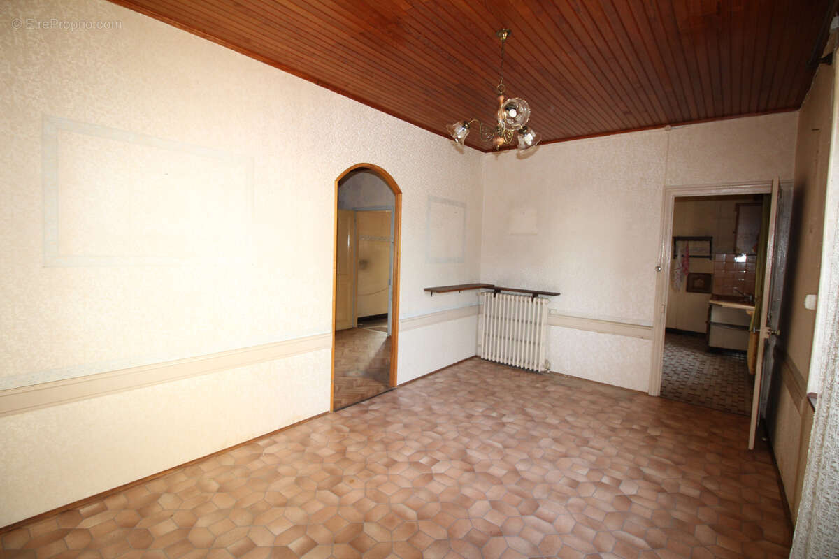Maison à BOURGOIN-JALLIEU