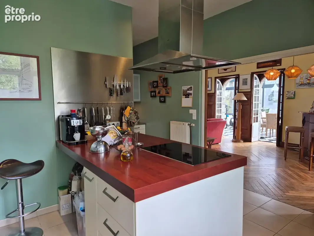 Landivisiau- Maison bourgeoise au coeur de ville - photo 6