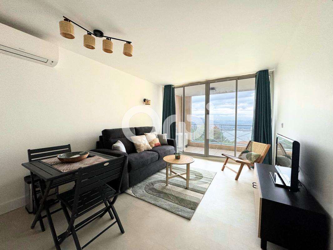 Appartement à THEOULE-SUR-MER