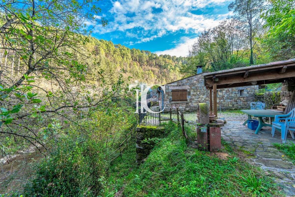 Moulin du xviiieme 324m² habitables 5,7ha de terrain - photo 18