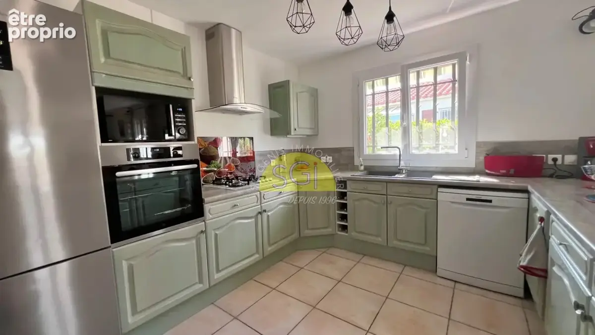 Villa 3 faces confortable et bien entretenue de plain-pied - photo 5