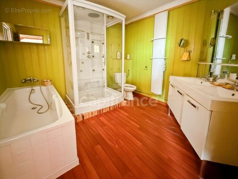 Appartement à SAINT-GILLES
