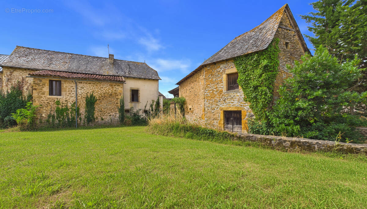 Maison à VALZERGUES