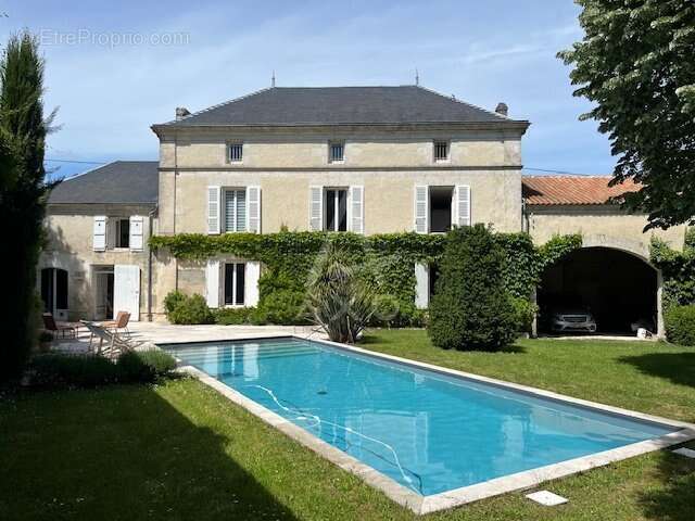 Maison à ANGOULEME