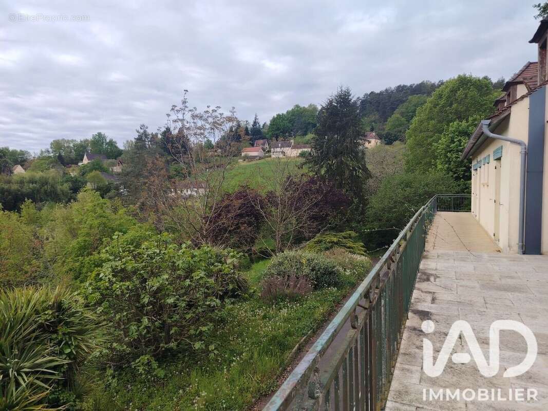 Maison 150 m² à Sarlat-La-Caneda  - photo 3