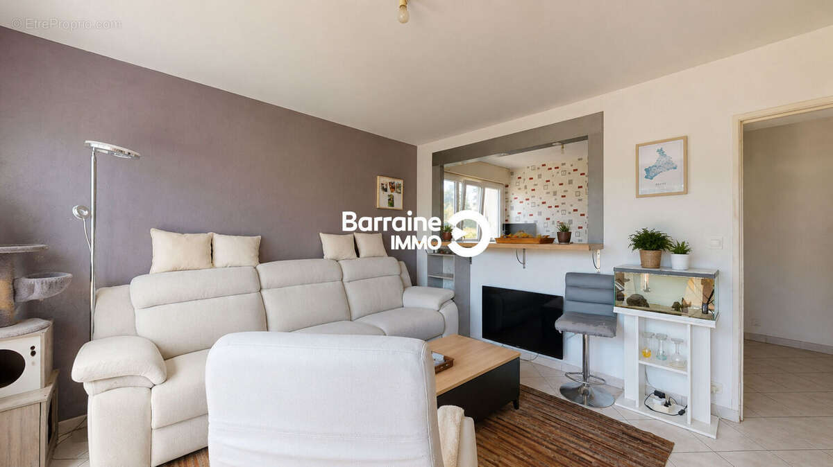 A vendre - barraine immo - appartement t2 - brest kerinou - ascenseur - photo 5