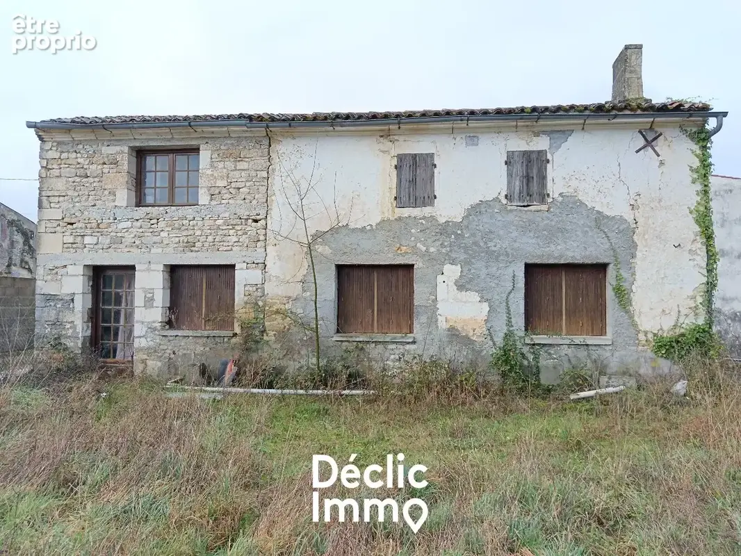 Maison en pierre a renover - photo 1