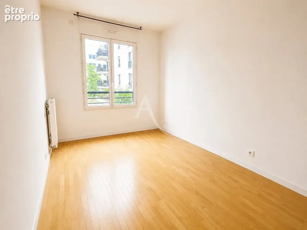 Suresnes Résidence Sisley - Appartement 4 pièces 83m² avec terrasse - Parking et Cave - photo 7