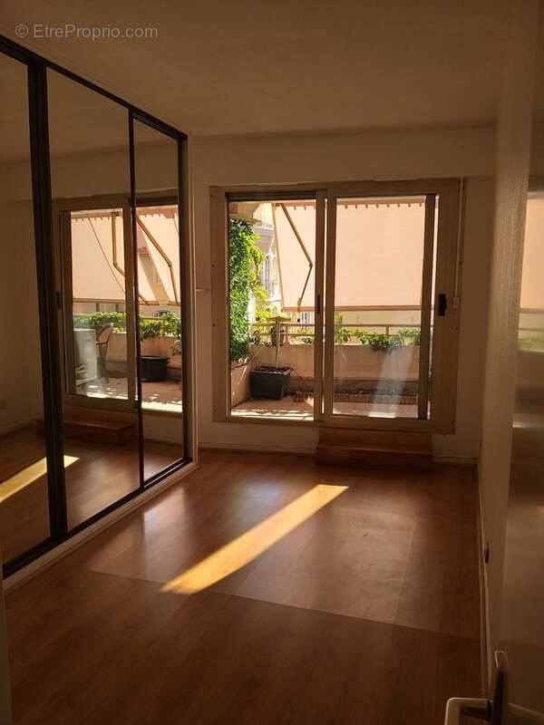 Appartement à BEAUSOLEIL