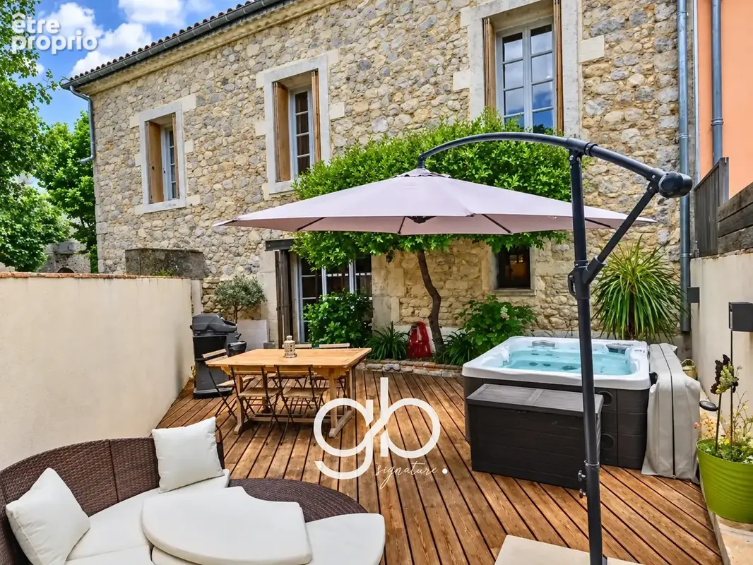 Maison à vendre les matelles - maison de maître 289 m2 - 6 chambres - terrasse 52 m2 - gîte / chambres d’hôtes - photo 2