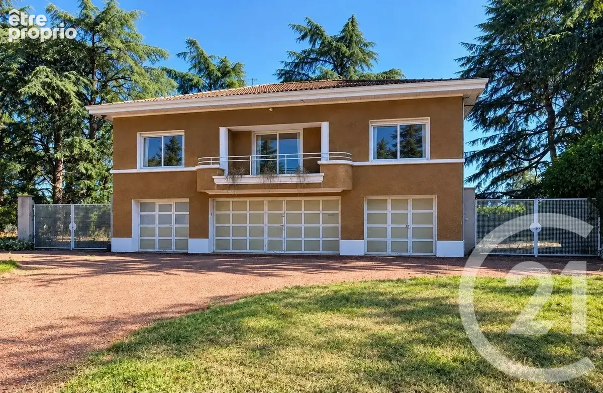 Photo Maison à Saint-Bernard au prix de 390 000€