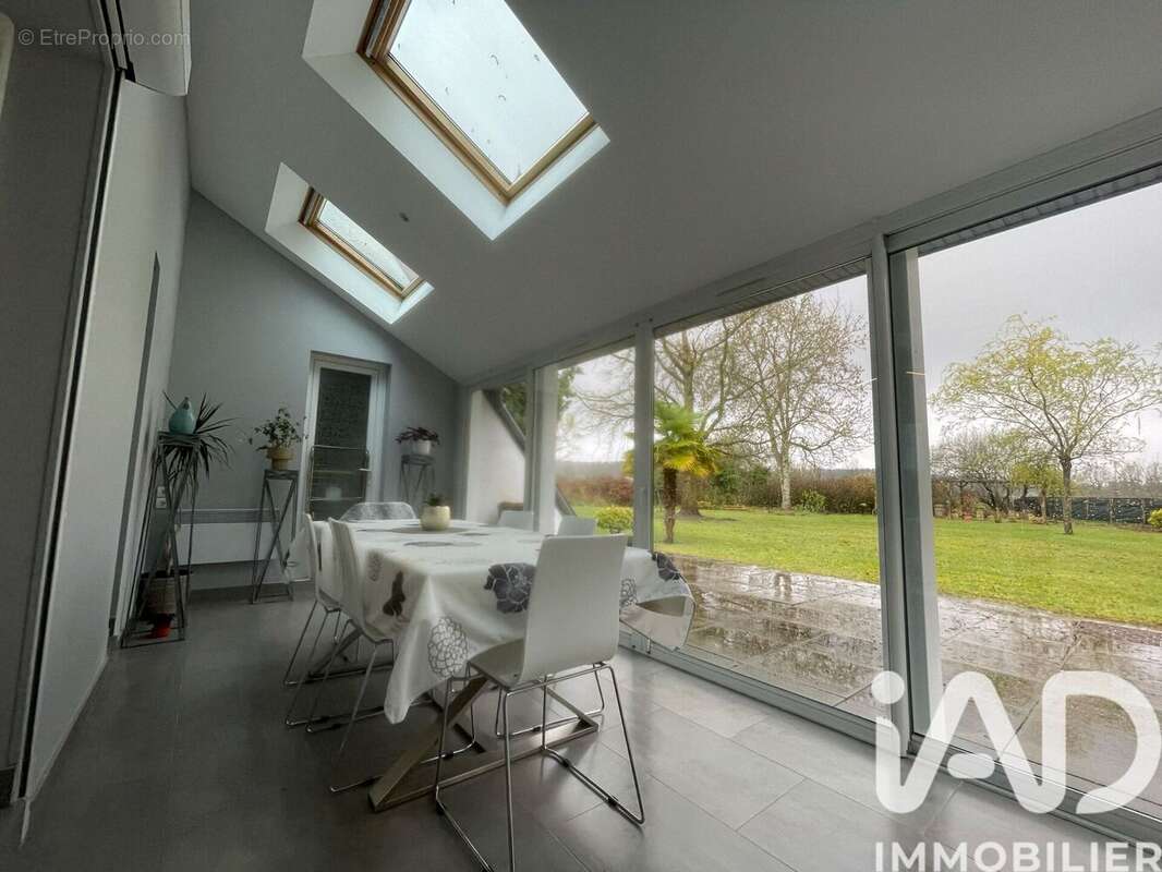 Photo 4 - Maison à CHANGE