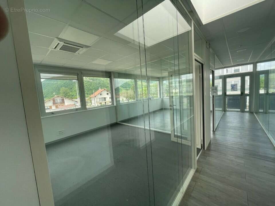 Autre à SAINT-ETIENNE-DE-CROSSEY