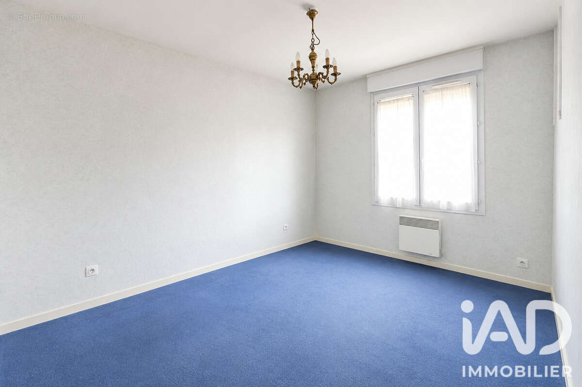 Appartement 55 m² à Mennecy  - photo 9