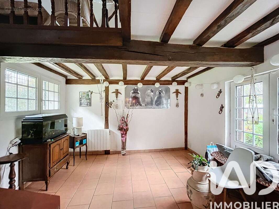 Photo 4 - Maison à ETREPAGNY