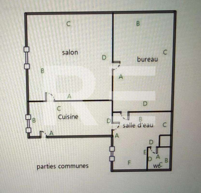 Appartement rue de l'horloge a nimes a renover - photo 6