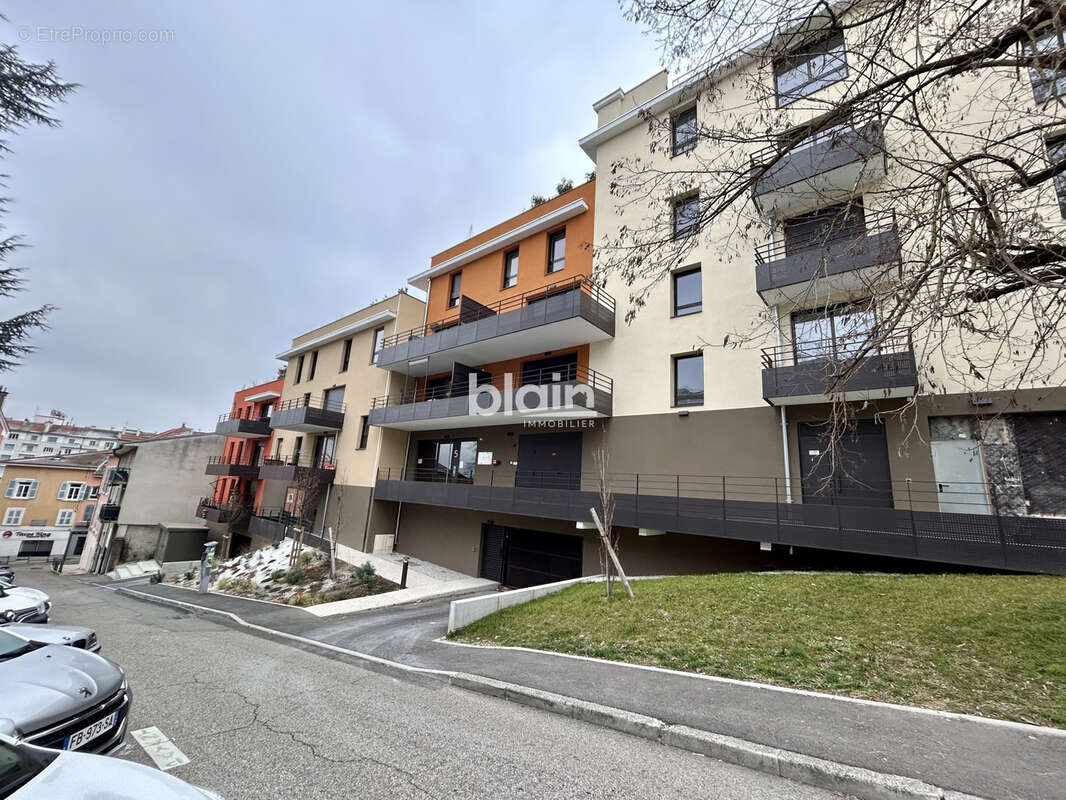 Appartement à VOIRON