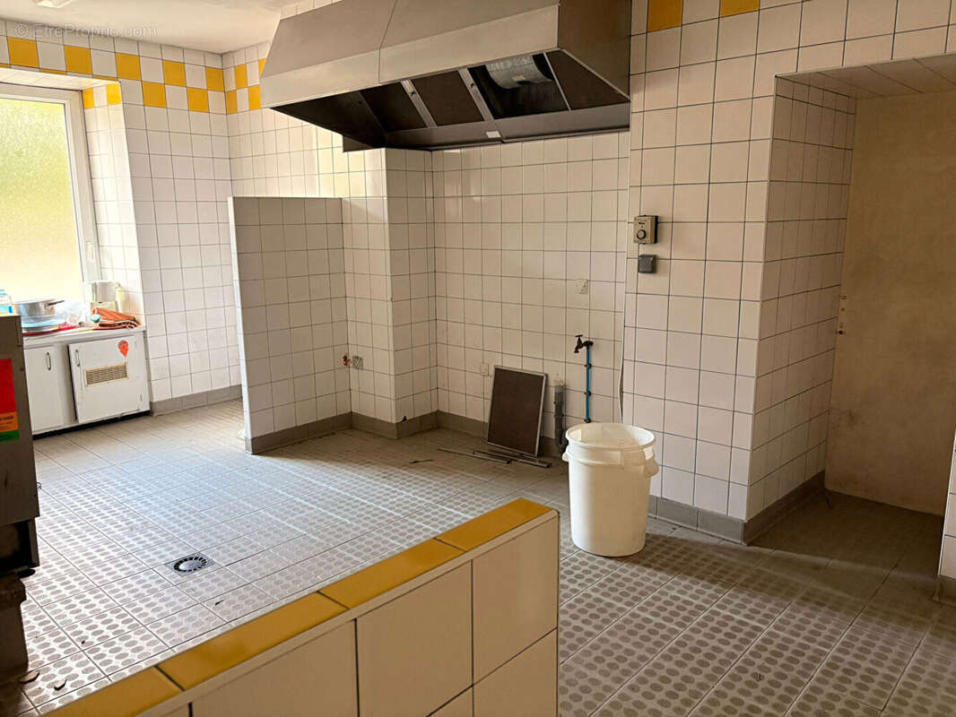 Autre à GUERLESQUIN