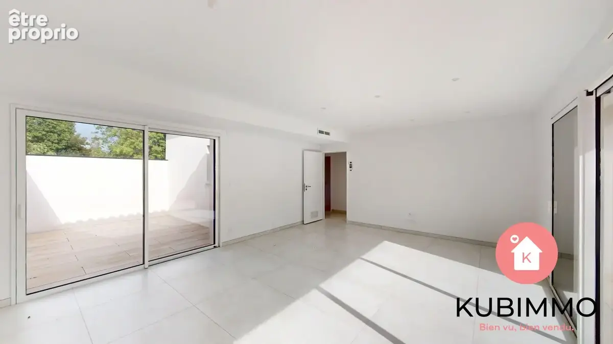 Maison 5 pièces 110 m² à vendre à Saint-Hilaire-La-Foret (85440) - photo 8