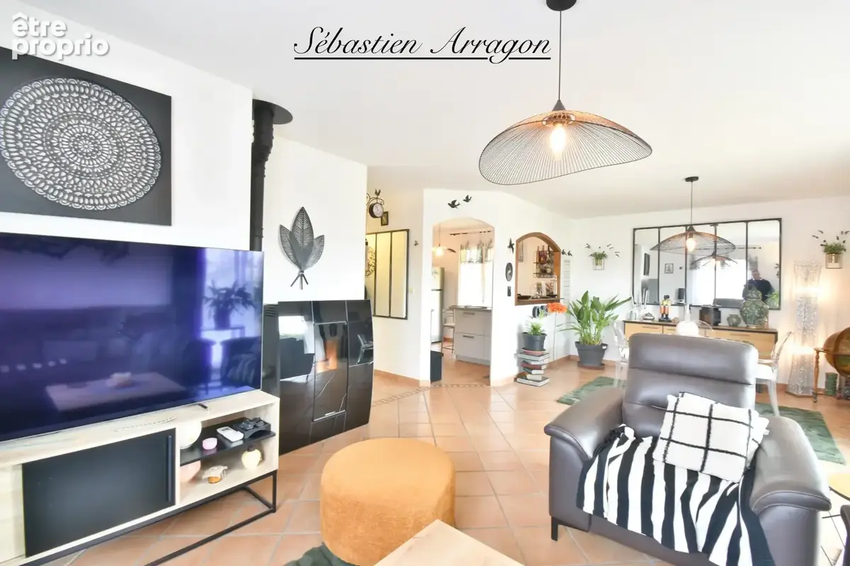 Bias – Havre de paix aux portes de Villeneuve-sur-Lot – maison 130 m² avec jardin paysager (47) - photo 4