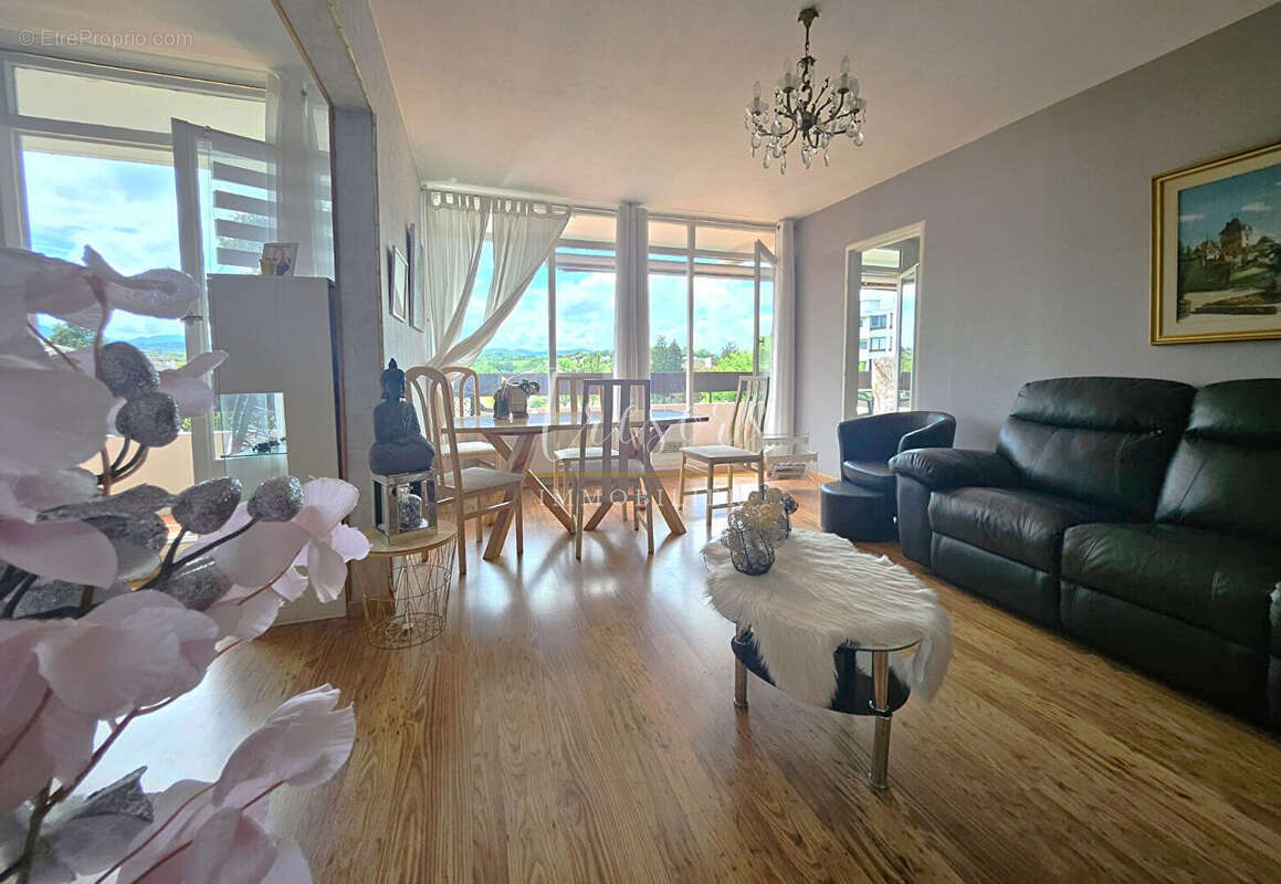 Appartement à MEYTHET