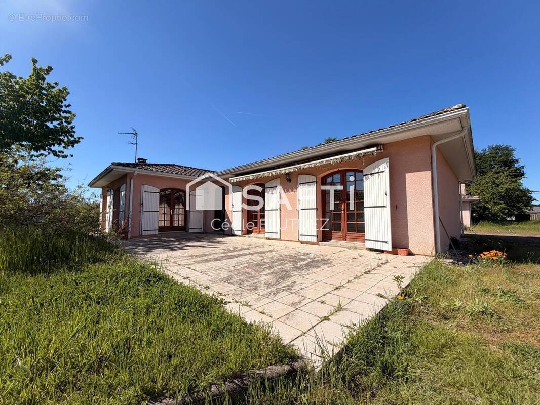 Photo 1 - Maison à LE PIZOU