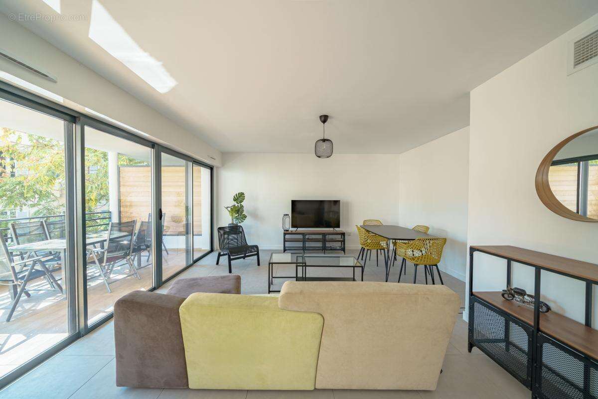 Appartement à MARSEILLE-8E