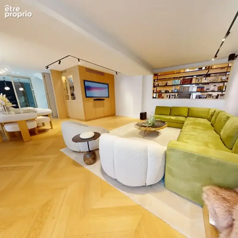 Maison 200 m² à Saint-Maur-Des-Fosses  - photo 3