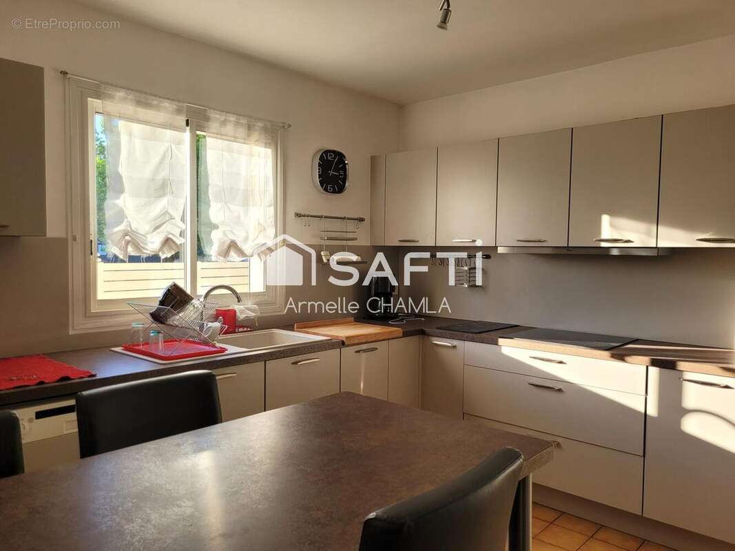 Photo 2 - Maison à VILLENAVE-D&#039;ORNON