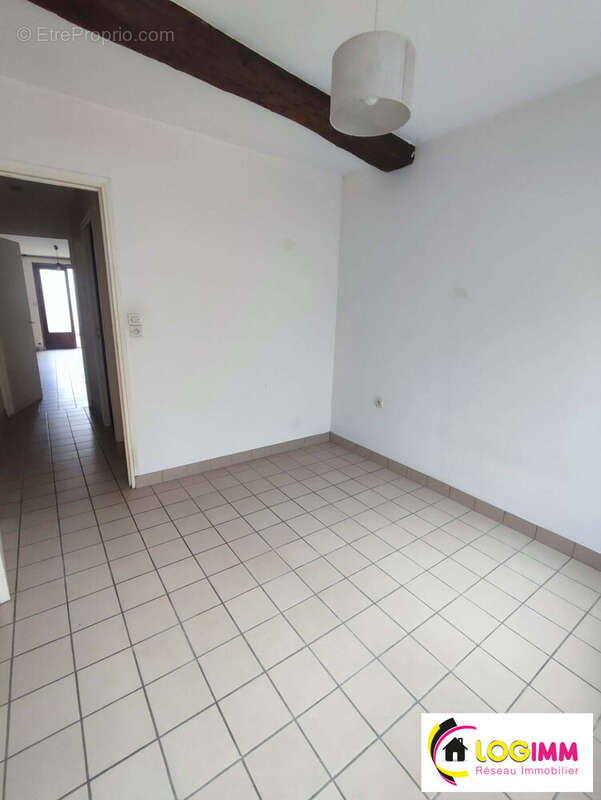 Appartement 103 m² à Le Quesnoy  - photo 7