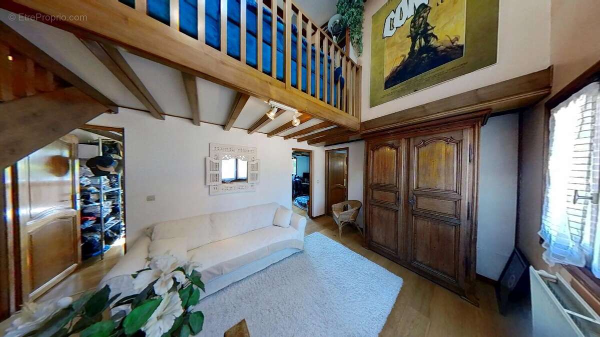 Maison à PONTAULT-COMBAULT