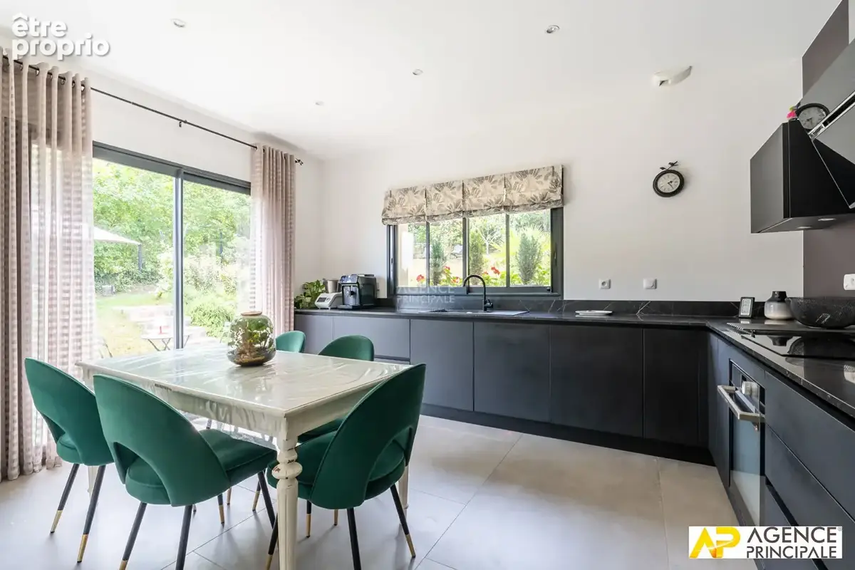 Maison Le Mesnil Le Roi 182 m2 - photo 9