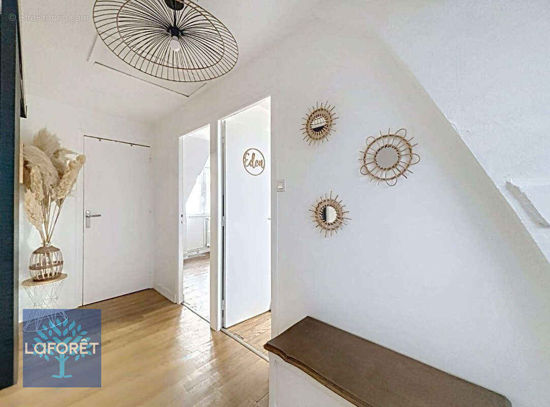 Appartement à FOUGERES